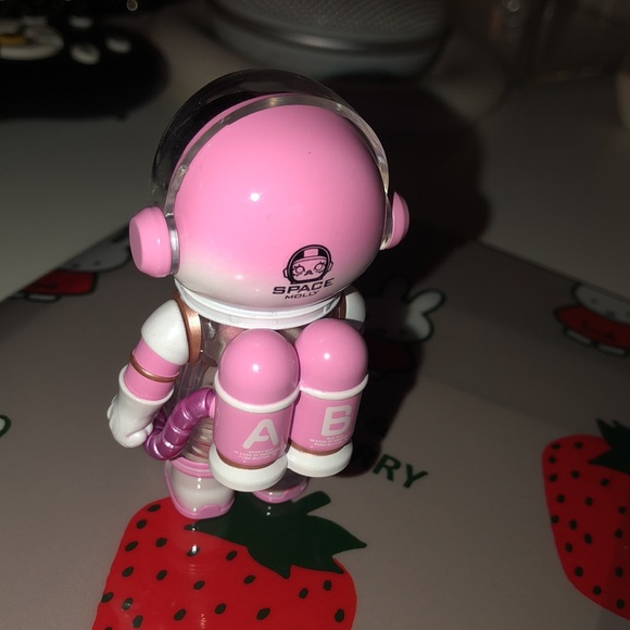 Space Molly figure/trinket - Picture 3 of 3